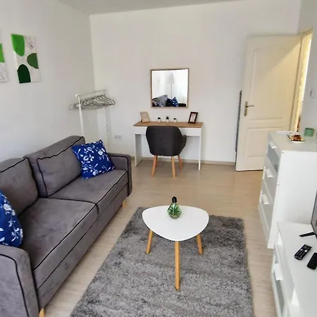 Cili Apartman 아파트 *